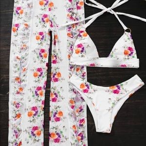 Bathing suit set